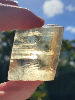 Honey Calcite Free Form Transparent Rainbows (HC204)